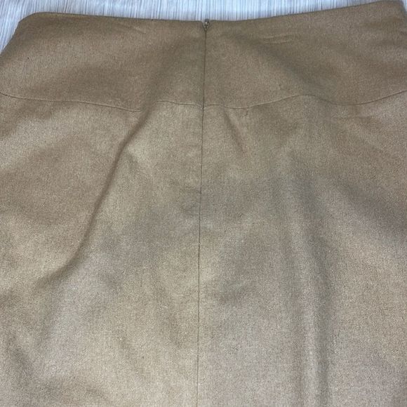 BANANA REPUBLIC FACTORY STORE camel color pencil wool blend skirt w/side… - Picture 6 of 7